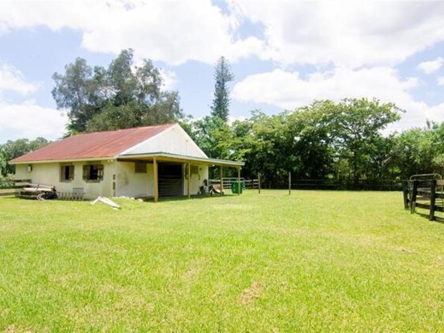 Land for sale in Davie Land for sale in Davie