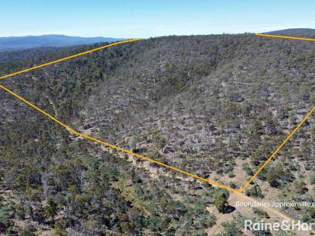 Land for sale in Stonehenge, Tasmania