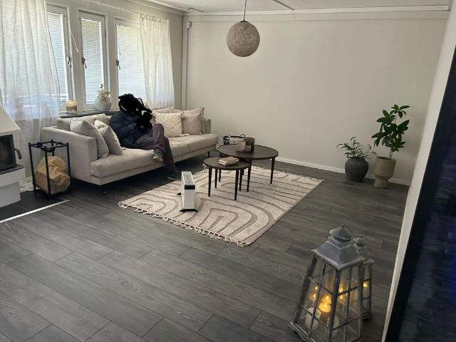 Hus hyra i Huddinge, Stockholm