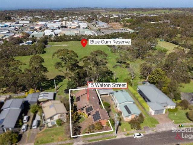 House for sale in Cowes, Victoria