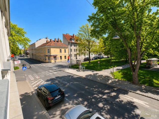 Wohnung kaufen in Liesing, Wien
