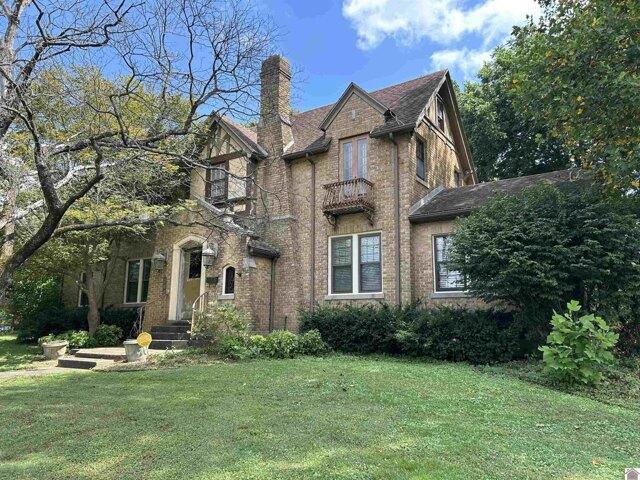 House for sale in Mayfield