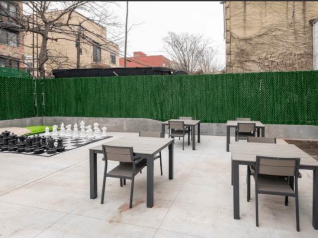 Room for rent in Arverne, New York