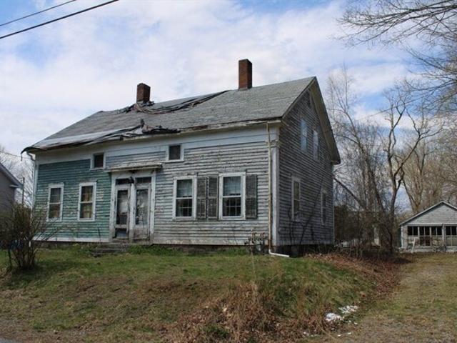 House for sale in Plainville, Massachusetts