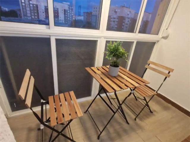 Apartamento en alquiler en Huerta Rosales, Badajoz
