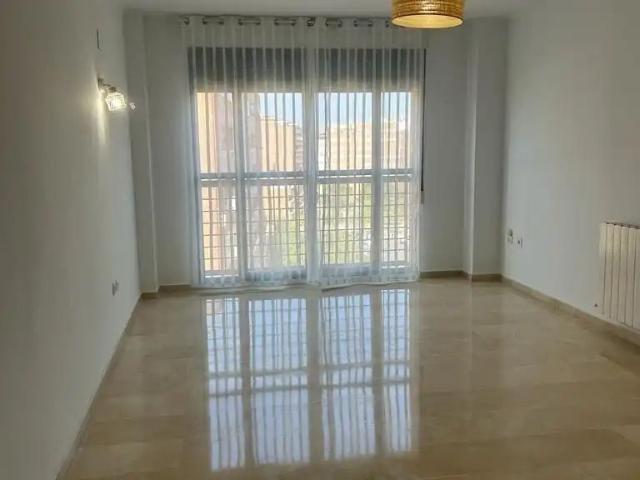 Apartamento en alquiler en Huerta Rosales, Tierra de Badajoz
