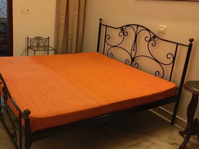 Property for rent in Deri