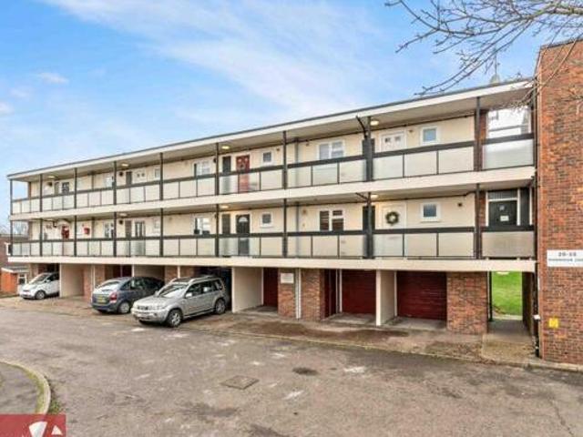 House for sale in Epping
