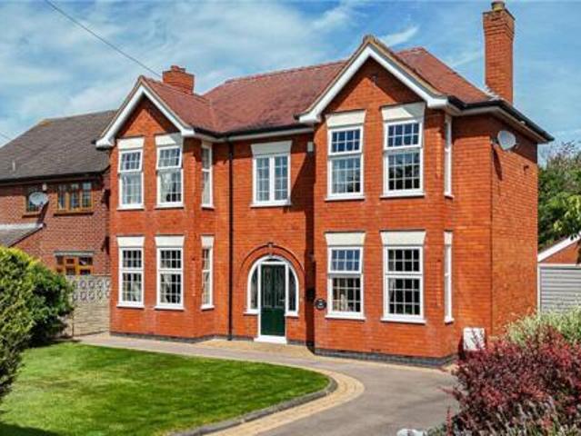 House for sale in Gun Hill, Warwickshire
