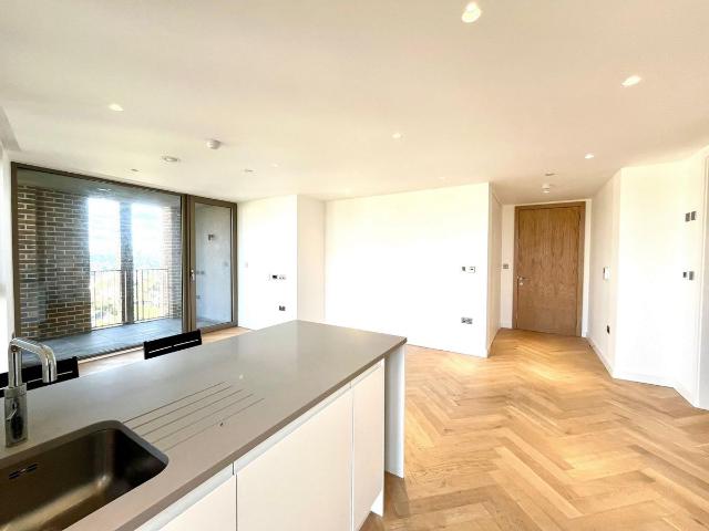 House for rent in Dollis Hill, Greater London
