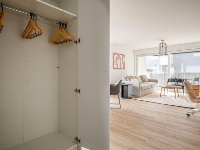 Apartment mieten in Einigen, Zürich