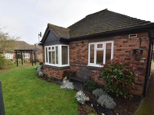 House for sale in Elmfield, Leicestershire