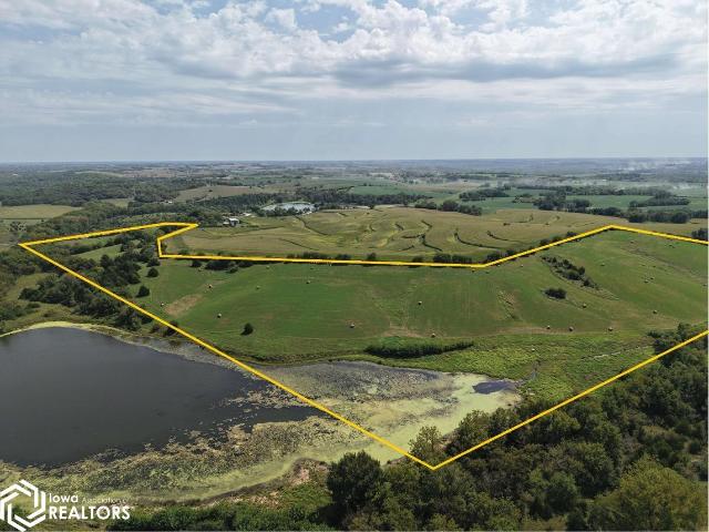 Farm for sale in Van Meter, Madison County