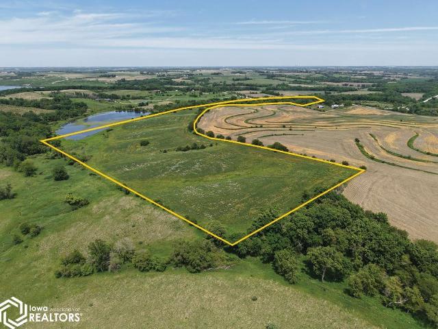 Farm for sale in Van Meter, Iowa