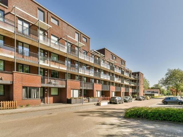 Appartement te huur in Badhoevedorp, Noord Holland