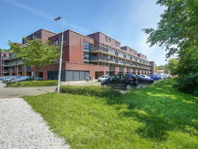 Appartement te huur in Badhoevedorp, Noord Holland