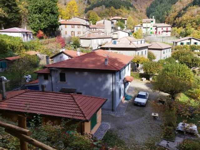 Appartamento in affitto a Poppi, Toscana