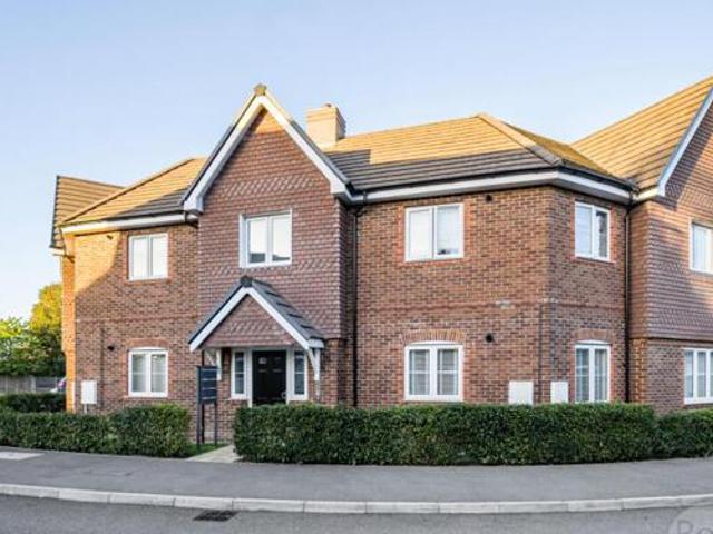 House for sale in Fole, Surrey