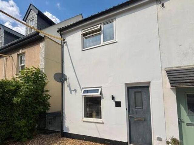 House for sale in Fole, Surrey