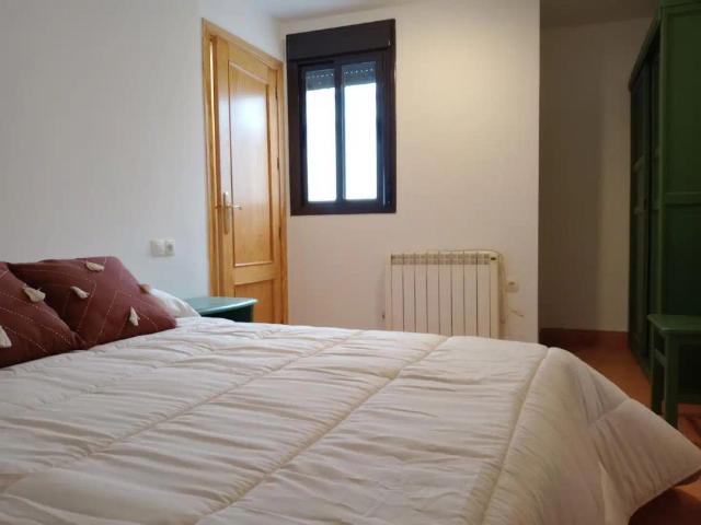 Apartamento en alquiler en Barrio Poetas de la Hispanidad, Baeza