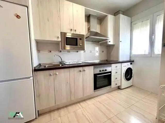 Apartamento en alquiler en Baeza, Andalucía