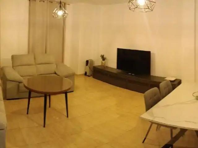 Apartamento en alquiler en Barrio Poetas de la Hispanidad, Baeza