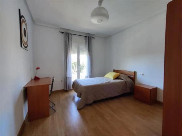 Apartamento en alquiler en Baeza, Andalucía