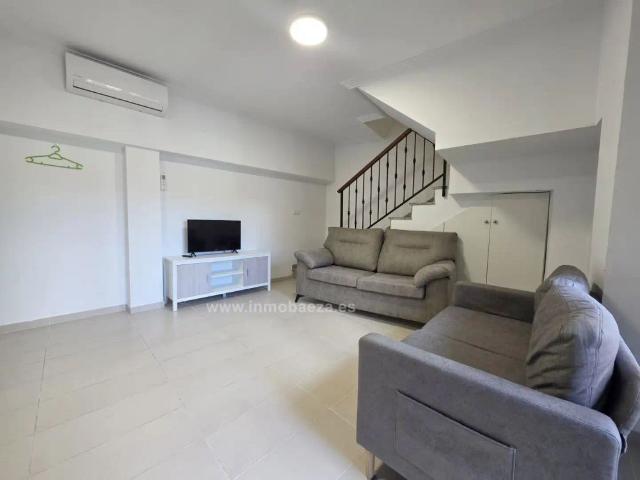 Apartamento en alquiler en Baeza, Andalucía