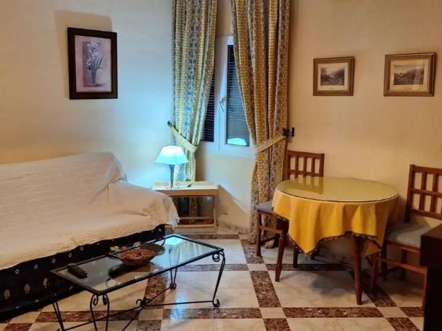 Apartamento en alquiler en Baeza, Andalucía