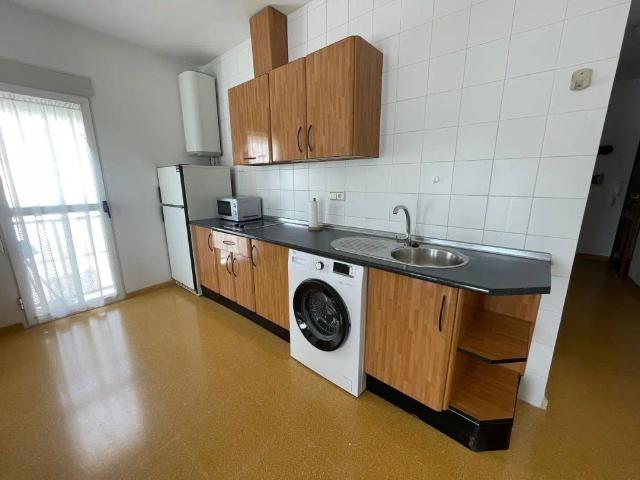 Apartamento en alquiler en Barrio Poetas de la Hispanidad, Baeza
