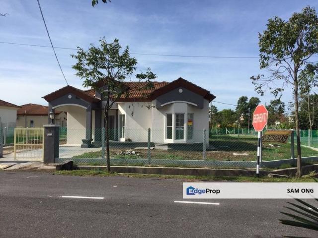 House for sale in Tanjong Sepat, Selangor