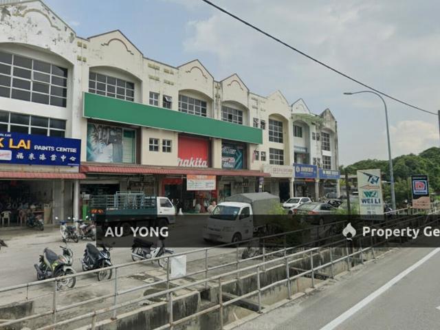 Shop for rent in Wellesley, Penang
