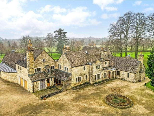 House for rent in Fossebridge, Gloucestershire