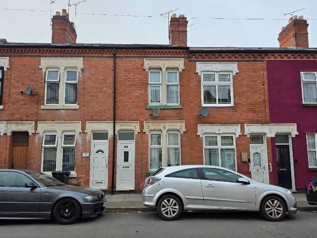 House for rent in Spinney Hills, Old Wharf