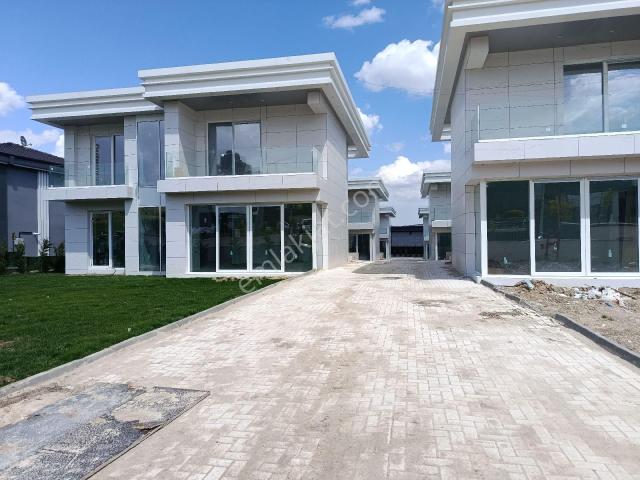 Etimesgut, Ankara içerisinde satılık Villa