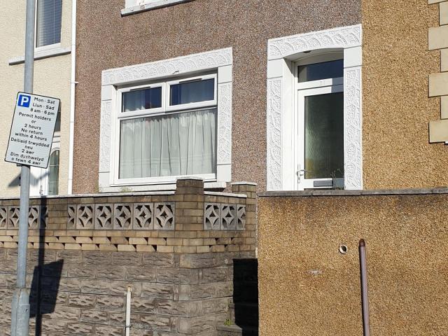 House for rent in Nangreaves, Wales