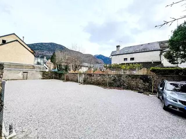 Garage vente à Saint-Gaudens, Bagnères-de-luchon