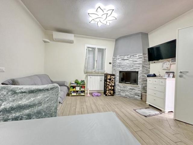 Villa Indipendente in vendita a Bivio Di Ravi, Toscana