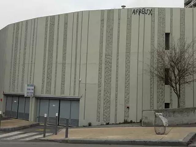 Garage vente à Bobigny, Bagnolet