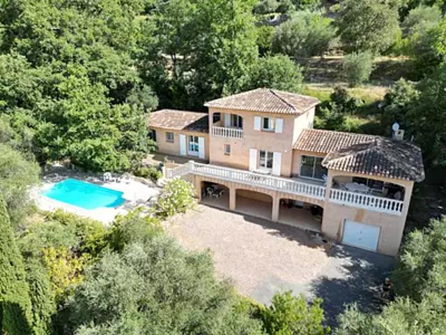 Maison vente à Font Couverte, Bagnols-en-Forêt