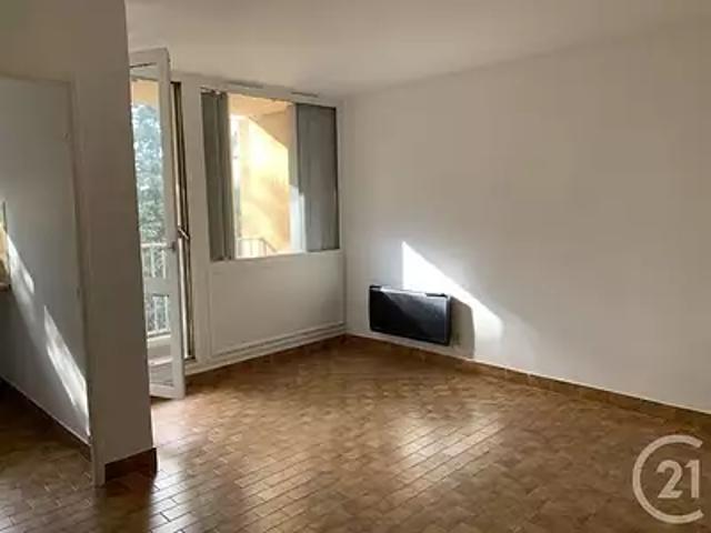 Appartement location à Bagnols-sur-Cèze, Gard