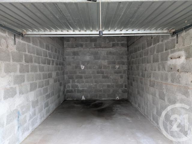 Garage location à Bagnols-sur-Cèze, Gard