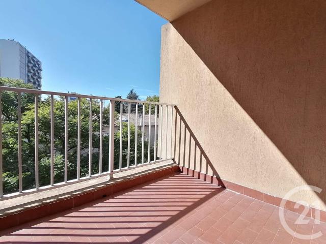 Appartement vente à Nîmes, Bagnols-sur-cèze