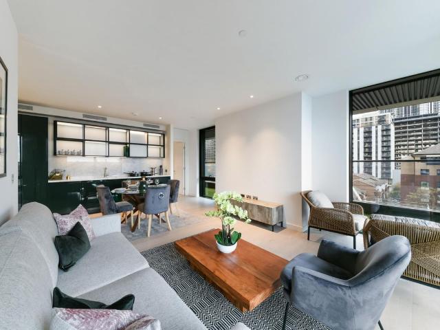 Apartment for rent in Limehouse, Greater London