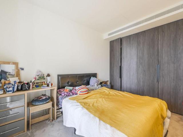 Apartment for rent in Canary Wharf, Greater London