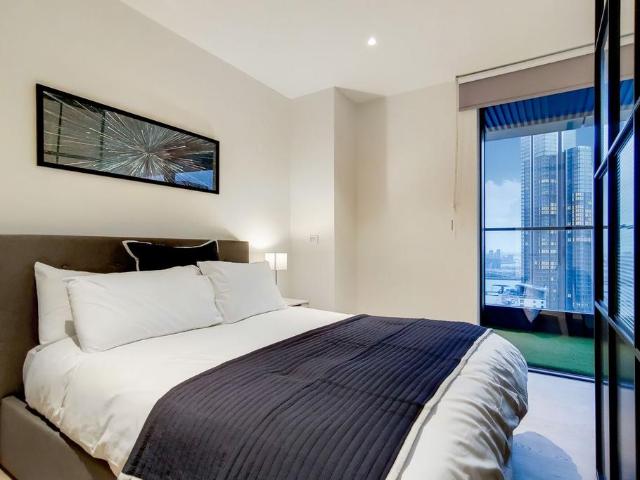 House for rent in Canary Wharf, Greater London