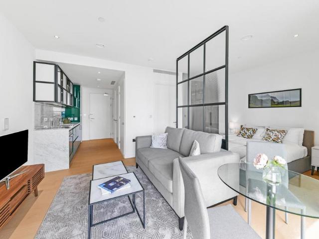 Apartment for rent in Limehouse, Greater London