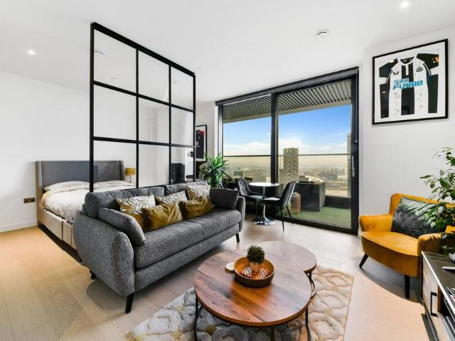 Apartment for rent in Canary Wharf, Isle Of Man