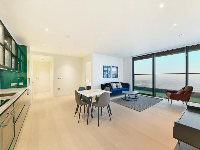 Apartment for rent in Canary Wharf, Greater London