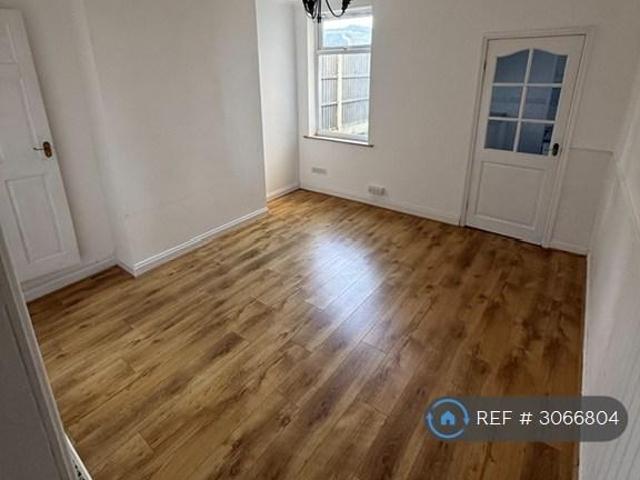 House for rent in Pleasley Hill, Mansfield